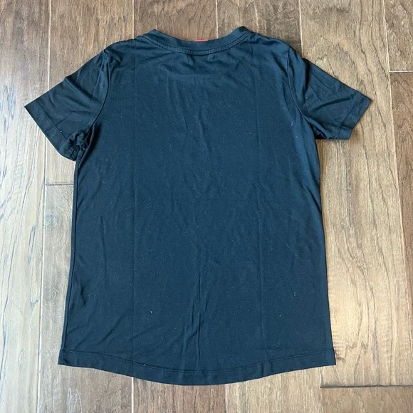 Nike tshirt - Picture 3 of 3